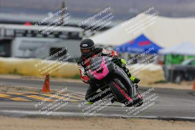 media/Jan-15-2023-SoCal Trackdays (Sun) [[c1237a034a]]/Turn 2 Set 2 (1155am)/